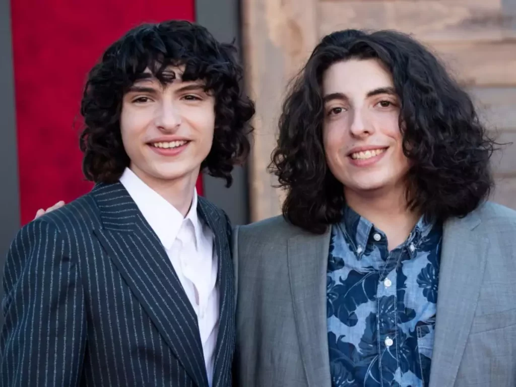 nick wolfhard and finn wolfhard